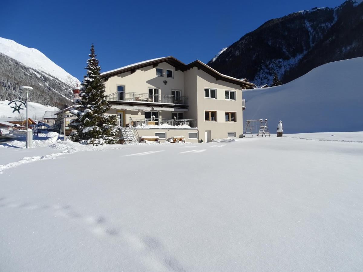 Apart Tyrol Umhausen Exterior foto